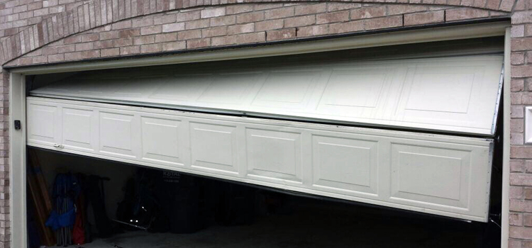 emergency door replacement Crescent City